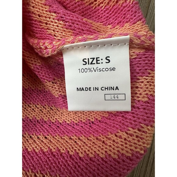 Women’s V-Neck Sleeveless Orange & Pink Soft Sweater - Size Small - Picture 5 of 5